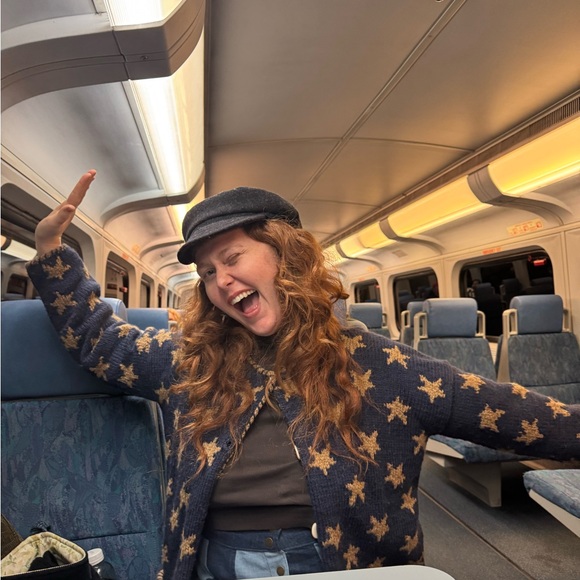 Meet your Posher, Amber - Picture 7 of 10